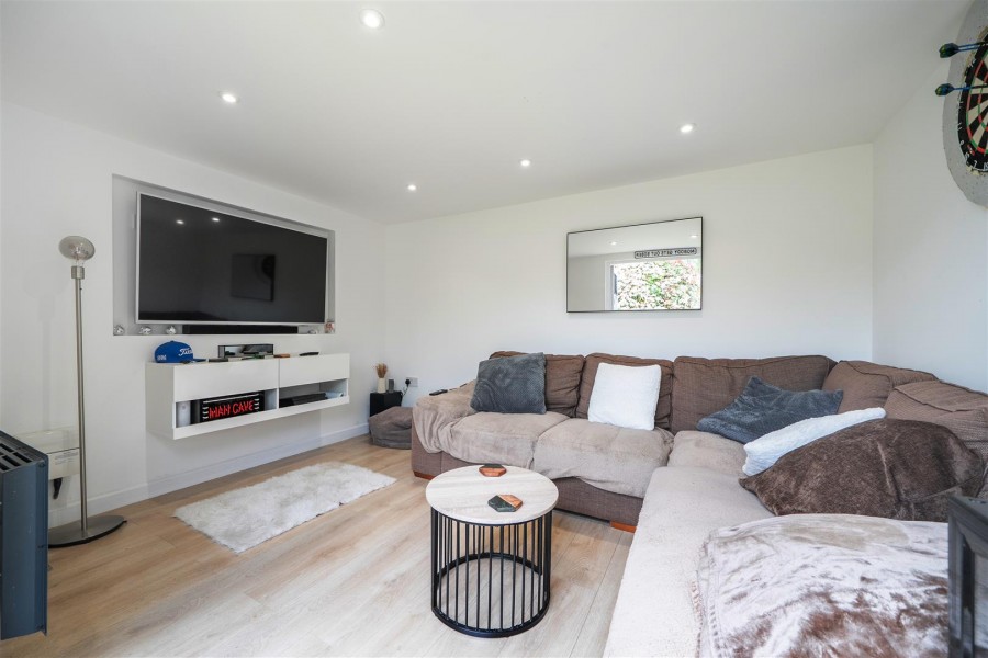Images for Anthian Close, Woodley, Reading, Berkshire, RG5 EAID:wentworthapi BID:3