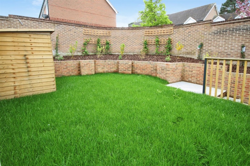 Images for Old Bath Road, Charvil, Reading, Berkshire, RG10 EAID:wentworthapi BID:3