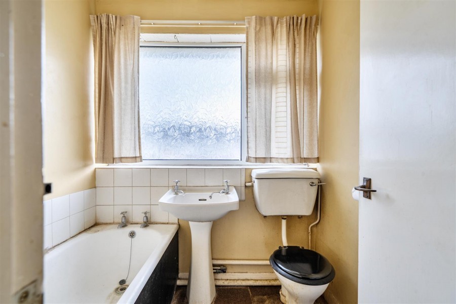 Images for Ringswell Gardens, Bath EAID:wentworthapi BID:5