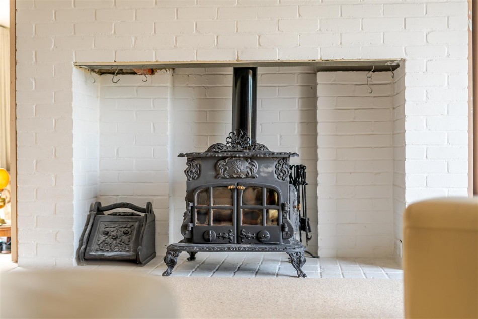 Images for Cockpole Green, Wargrave, Reading, Berkshire, RG10 EAID:wentworthapi BID:3