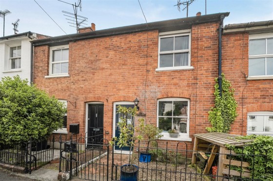 View Full Details for Brook Street, Twyford, Reading, Berkshire, RG10 - EAID:wentworthapi, BID:3