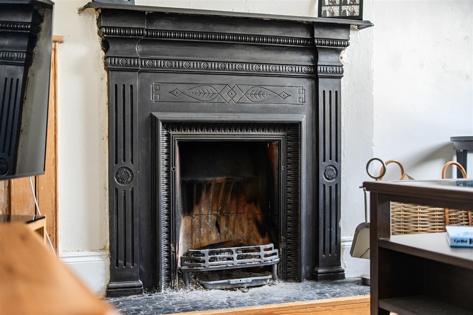 Images for Brook Street, Twyford, Reading, Berkshire, RG10 EAID:wentworthapi BID:3