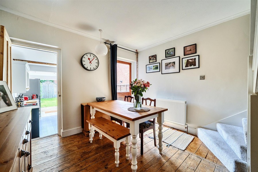 Images for Brook Street, Twyford, Reading, Berkshire, RG10 EAID:wentworthapi BID:3