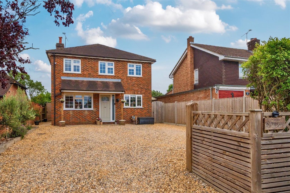 Images for Shurlock Road, Waltham St. Lawrence, Reading, Berkshire, RG10 EAID:wentworthapi BID:3