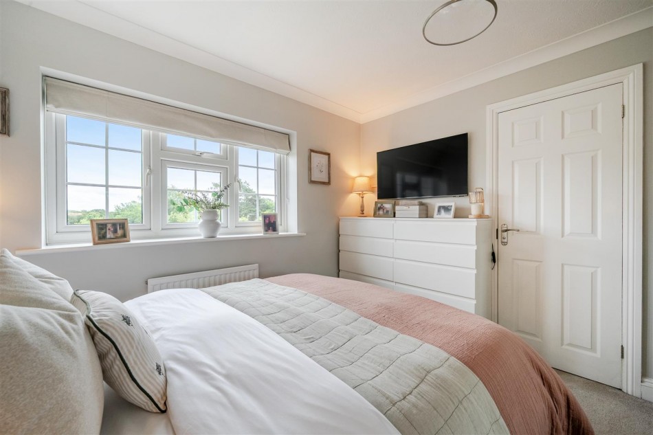 Images for Shurlock Road, Waltham St. Lawrence, Reading, Berkshire, RG10 EAID:wentworthapi BID:3