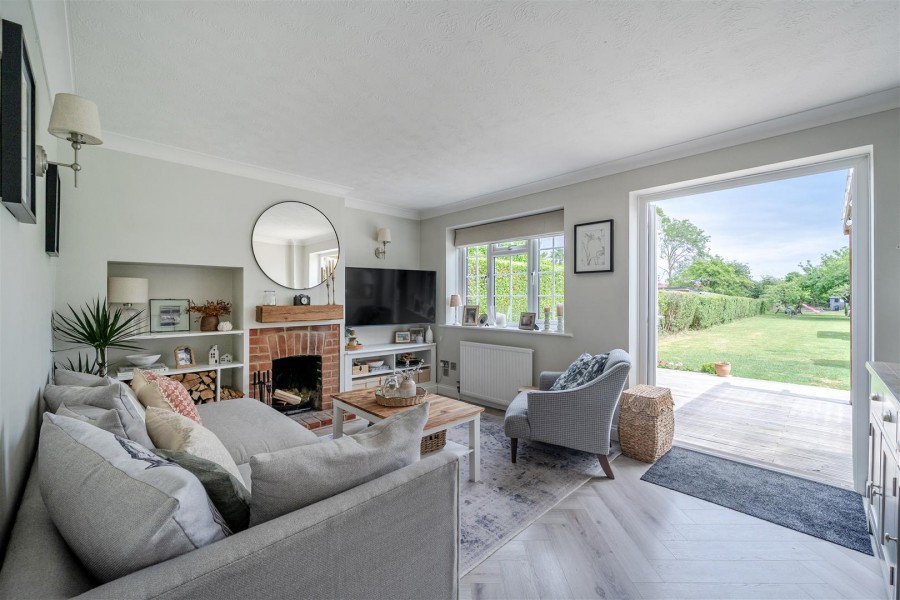 Images for Shurlock Road, Waltham St. Lawrence, Reading, Berkshire, RG10 EAID:wentworthapi BID:3