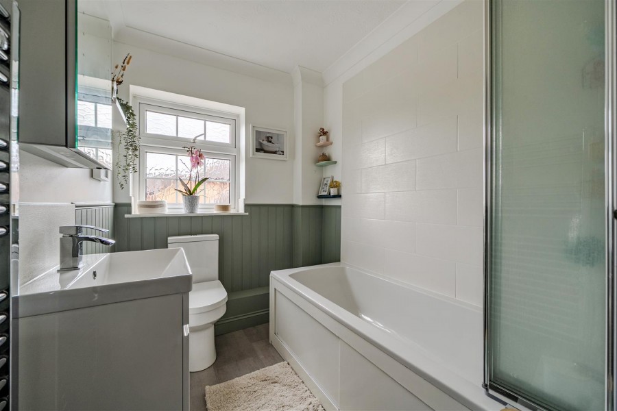 Images for Shurlock Road, Waltham St. Lawrence, Reading, Berkshire, RG10 EAID:wentworthapi BID:3