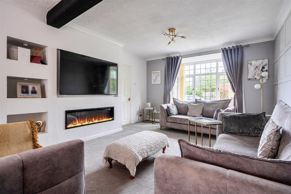 Images for Hungerford Lane, Shurlock Row, Reading, Berkshire, RG10 EAID:wentworthapi BID:3