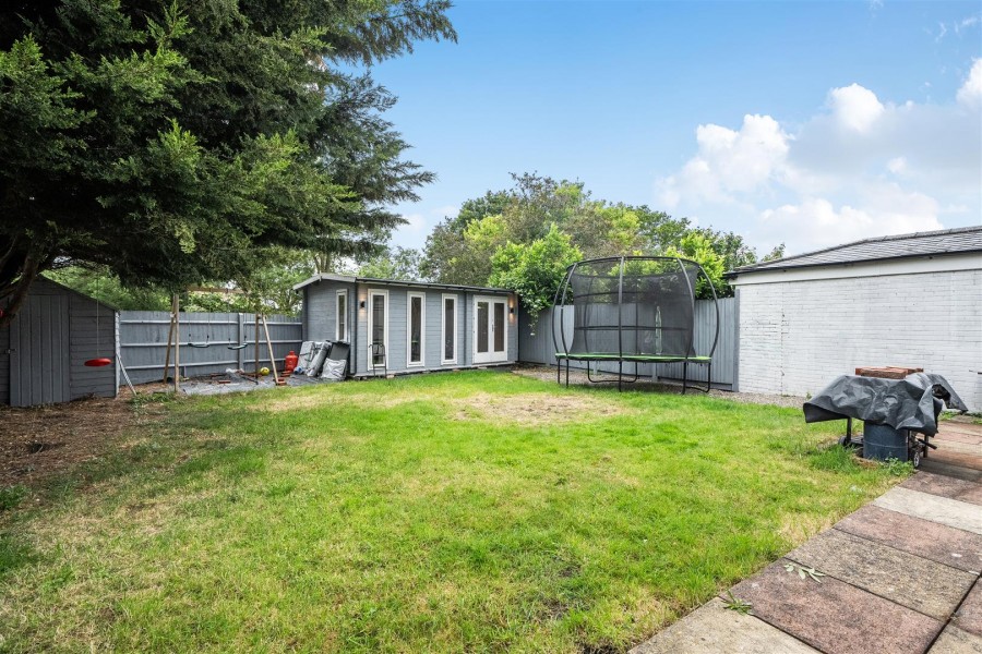 Images for Hungerford Lane, Shurlock Row, Reading, Berkshire, RG10 EAID:wentworthapi BID:3