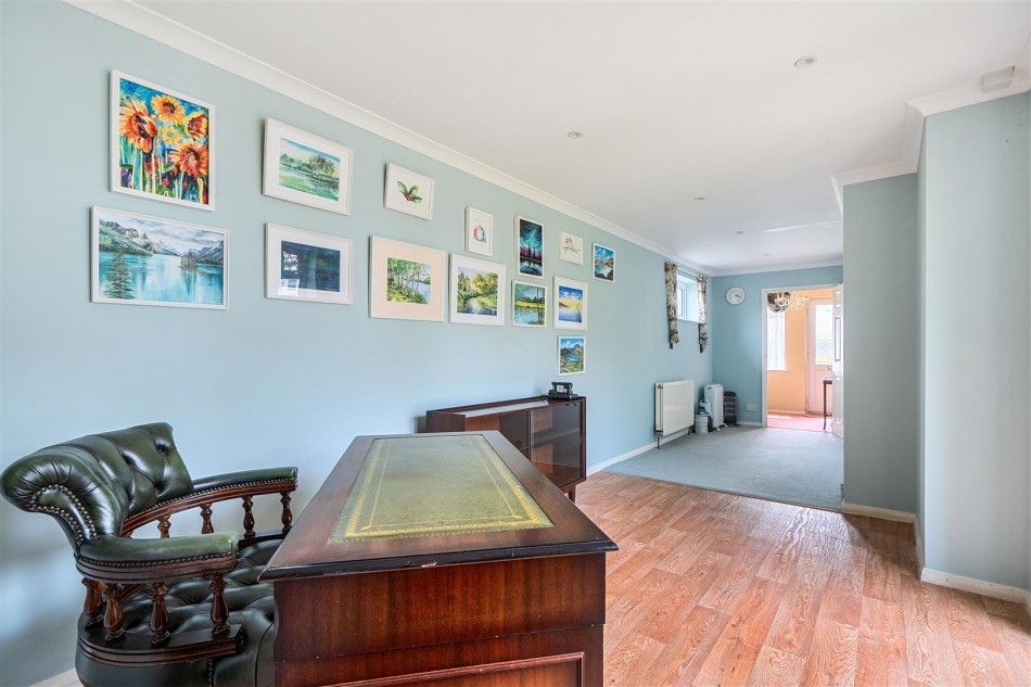 Images for Hurst  road, Twyford, Berkshire, RG10 EAID:wentworthapi BID:3