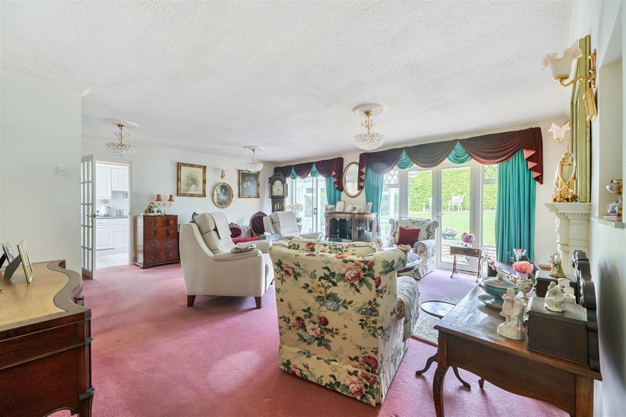 Images for Hurst  road, Twyford, Berkshire, RG10 EAID:wentworthapi BID:3
