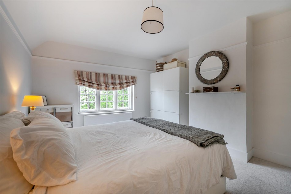 Images for High Street, Wargrave, Reading, Berkshire, RG10 EAID:wentworthapi BID:3