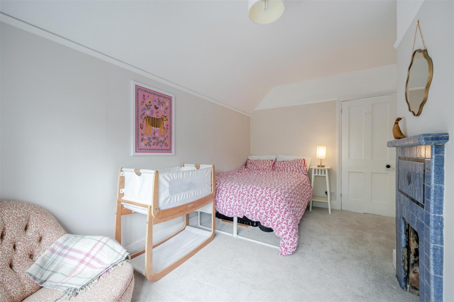 Images for High Street, Wargrave, Reading, Berkshire, RG10 EAID:wentworthapi BID:3