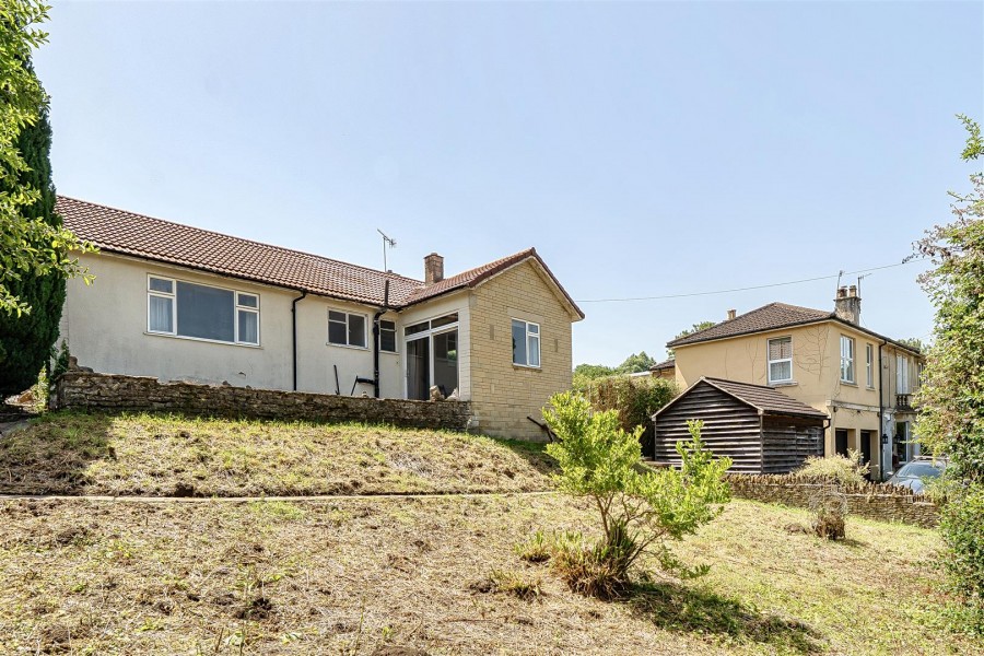 Images for Ashley, Box, Corsham EAID:wentworthapi BID:5