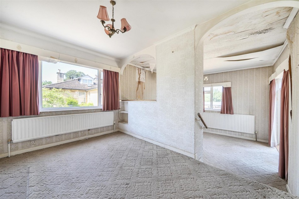 Images for Ashley, Box, Corsham EAID:wentworthapi BID:5