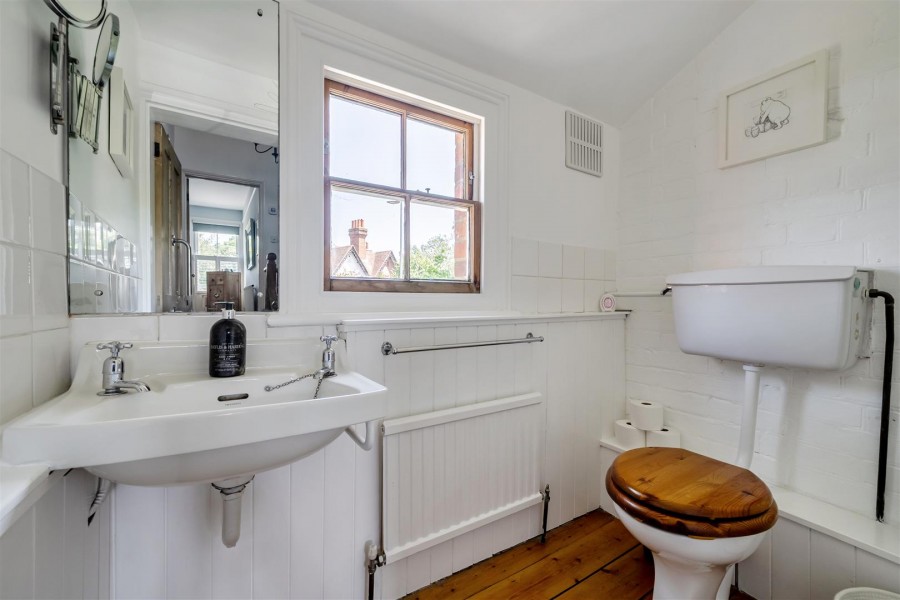 Images for Station Road, Twyford, Reading, Berkshire, RG10 EAID:wentworthapi BID:3