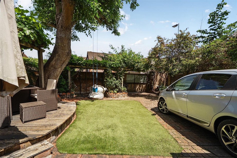Images for Station Road, Twyford, Reading, Berkshire, RG10 EAID:wentworthapi BID:3