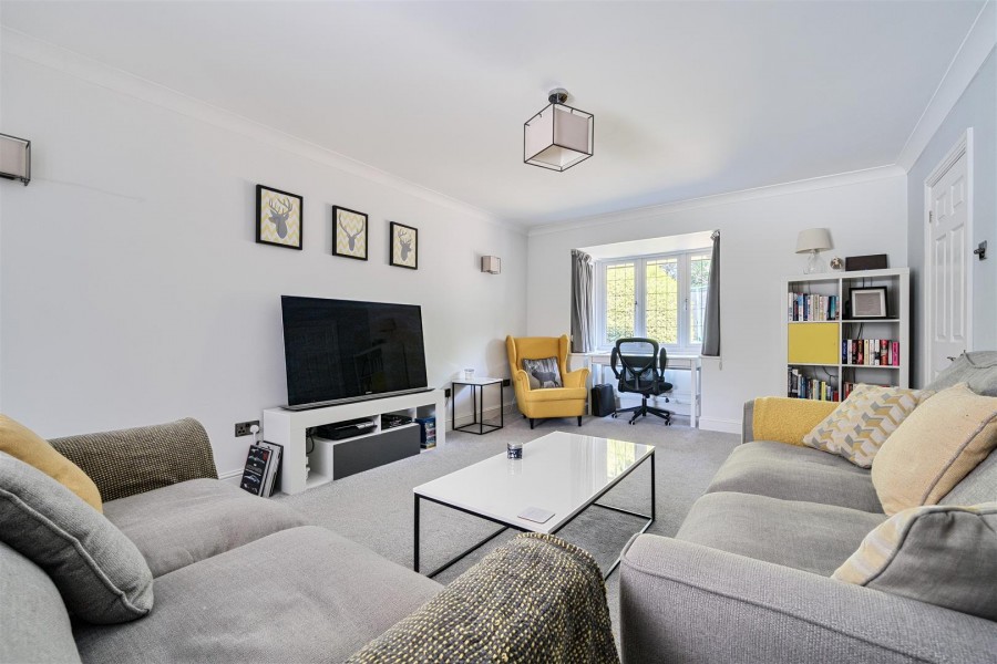 Images for New Road, Twyford, Reading, Berkshire, RG10 EAID:wentworthapi BID:3