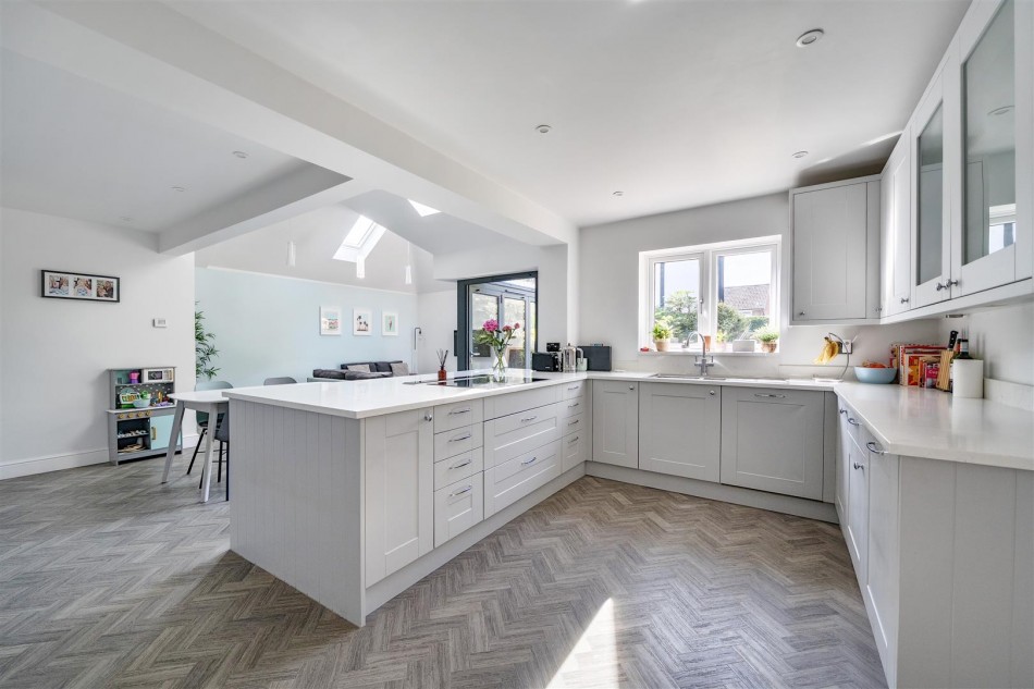 Images for New Road, Twyford, Reading, Berkshire, RG10 EAID:wentworthapi BID:3