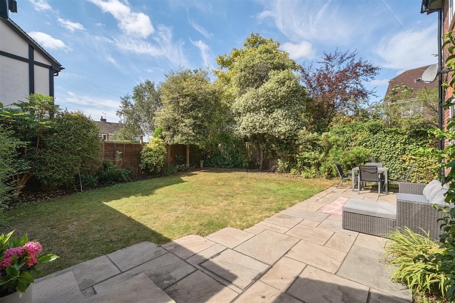 Images for New Road, Twyford, Reading, Berkshire, RG10 EAID:wentworthapi BID:3