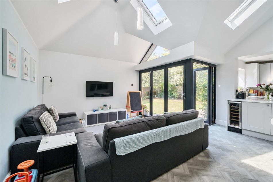 Images for New Road, Twyford, Reading, Berkshire, RG10 EAID:wentworthapi BID:3