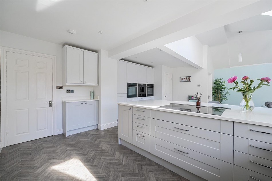 Images for New Road, Twyford, Reading, Berkshire, RG10 EAID:wentworthapi BID:3