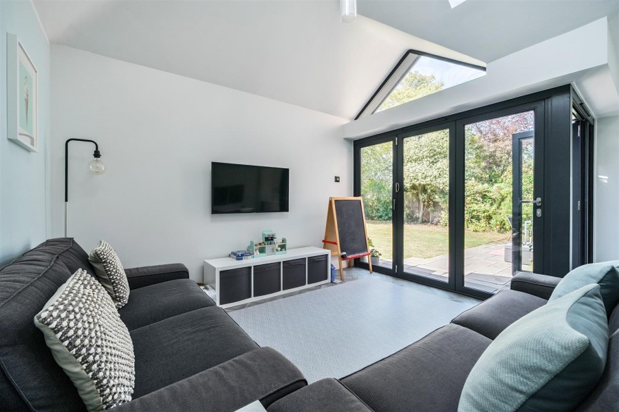 Images for New Road, Twyford, Reading, Berkshire, RG10 EAID:wentworthapi BID:3