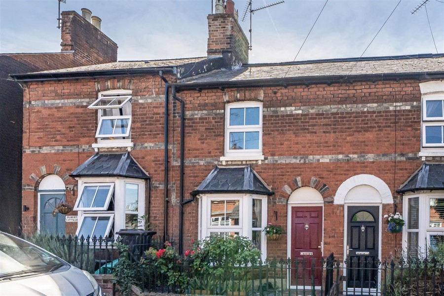 Images for Brook Street,, Twyford, Reading, Berkshire, RG10 EAID:wentworthapi BID:3