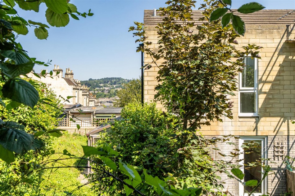 Images for Holloway, Bath EAID:wentworthapi BID:5