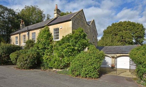 Holcombe Lodge